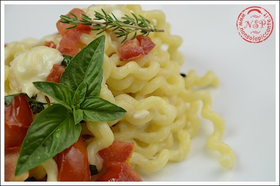 Pasta alla caprese Pasta alla caprese