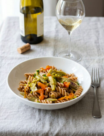 Fusilli di farro con carciofi e piselli