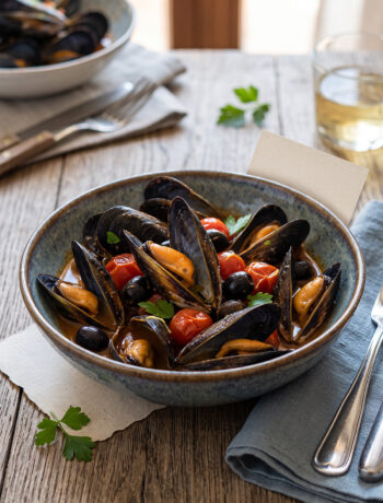 piatto cozze pomodori e olive