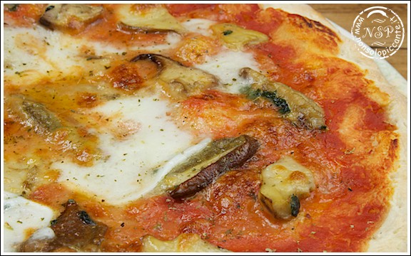Ricetta Pizza ai funghi porcini - le ricette di ...