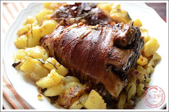 Ricetta Agnello al forno - le ricette di nonsolopiccante.it