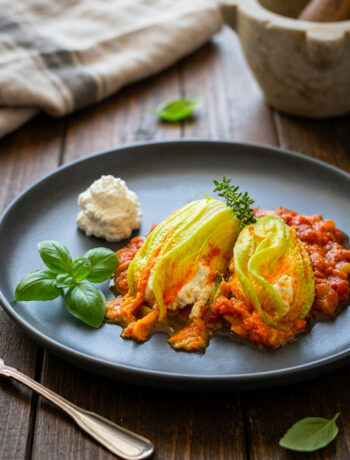 Fiori di zucca ripieni di ricotta