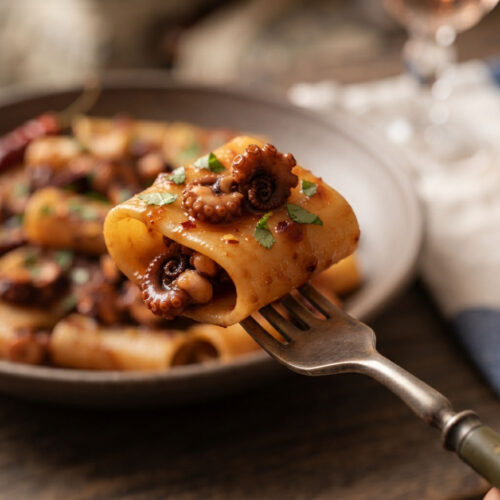 forchetta con pacchero al ragù di polpo