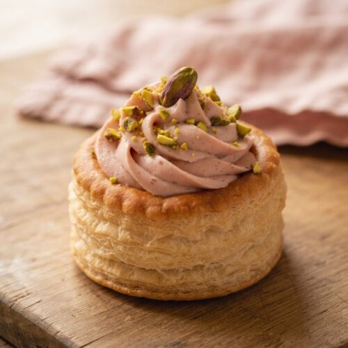 voul-au-vent con mousse di mortadella e granella di pistacchu